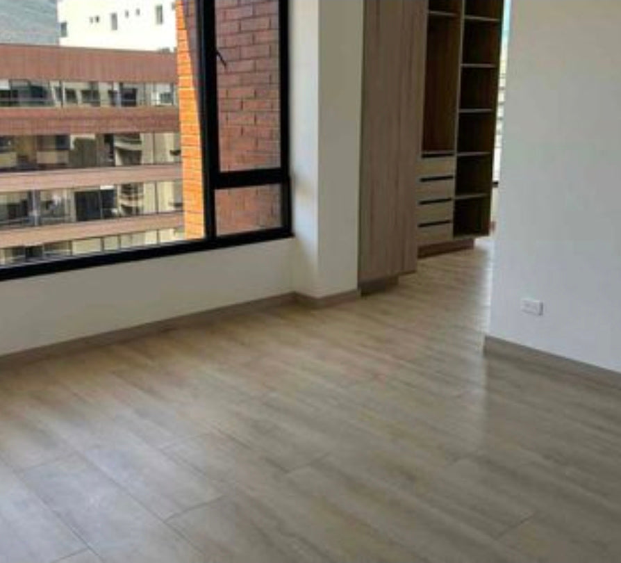 SE VENDE PENTHOUSE DUPLEX SECTOR REPÚBLICA DE EL SALVADOR.