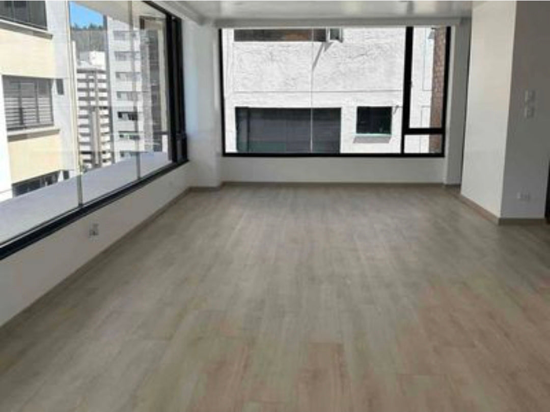 SE VENDE PENTHOUSE DUPLEX SECTOR REPÚBLICA DE EL SALVADOR.
