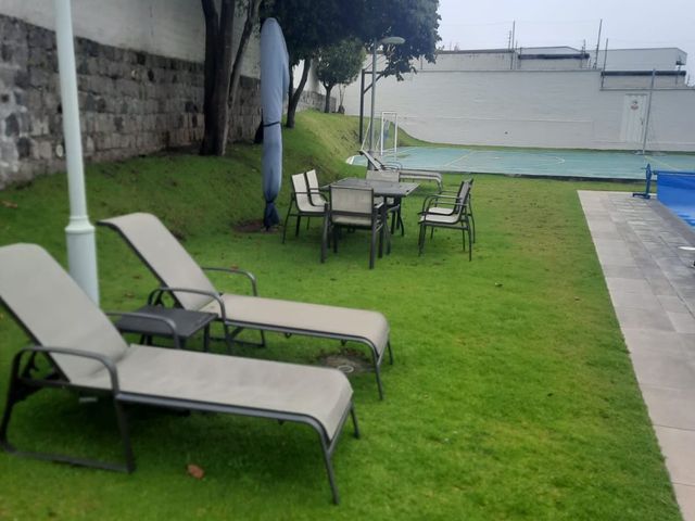 SE VENDE CASA DENTRO DE CONJUNTO SECTOR MONTESERRIN