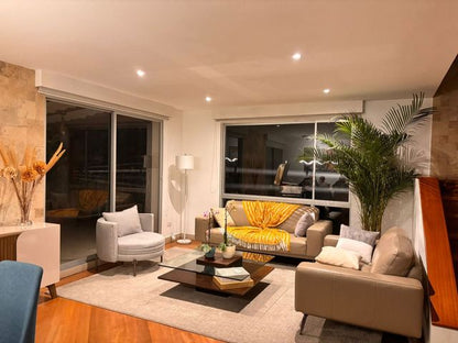 SE VENDE CASA DENTRO DE CONJUNTO SECTOR MONTESERRIN