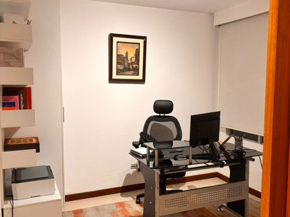 SE VENDE CASA DENTRO DE CONJUNTO SECTOR MONTESERRIN