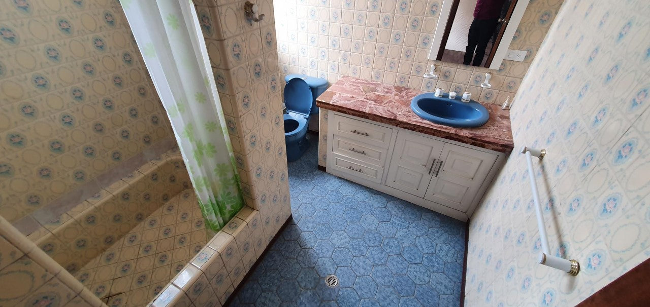 SE VENDE CASA INDEPENDIENTE SECTOR LA RUMIÑAHUI - KENNEDY