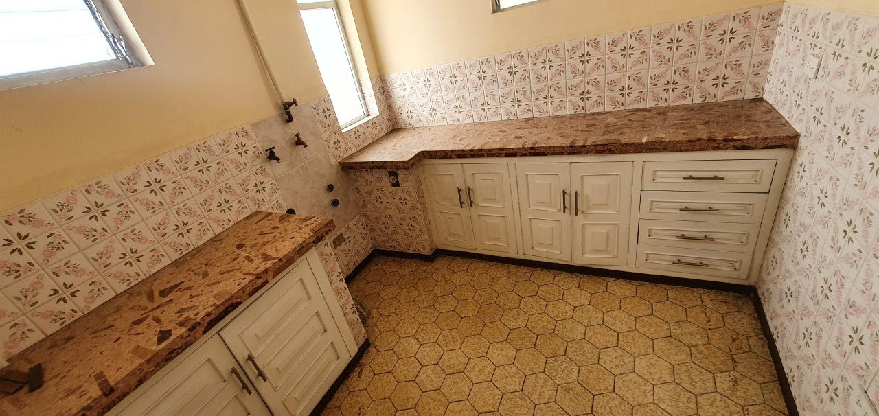 SE VENDE CASA INDEPENDIENTE SECTOR LA RUMIÑAHUI - KENNEDY