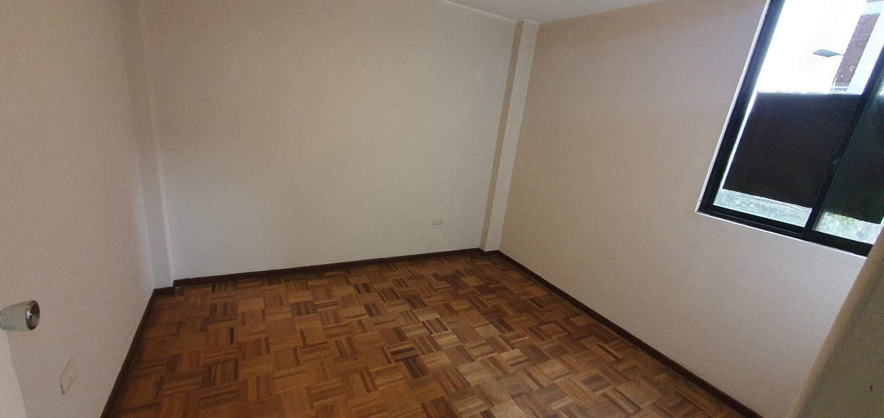 SE VENDE DEPARTAMENTO SECTOR GRANADOS - CONDOMINIOS EL INCA