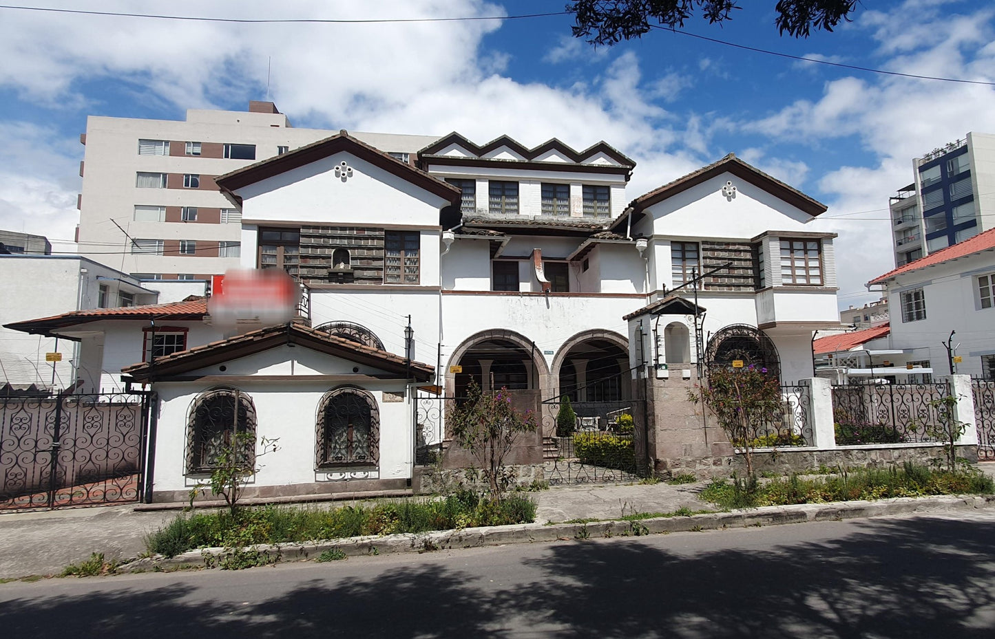 Se Vende Casa Sector Jose Tamayo y Av Patria