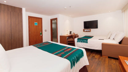 SE VENDE HOTEL SECTOR AV. 6 DE DICIEMBRE Y SAN IGNACIO