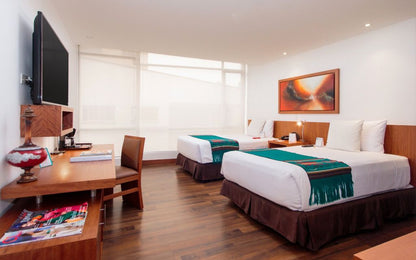 SE VENDE HOTEL SECTOR AV. 6 DE DICIEMBRE Y SAN IGNACIO