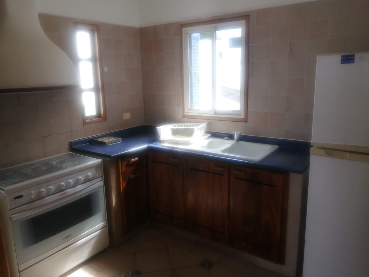 Se Vende Departamento Sector Casa Blanca - SAME - ESMERALDAS