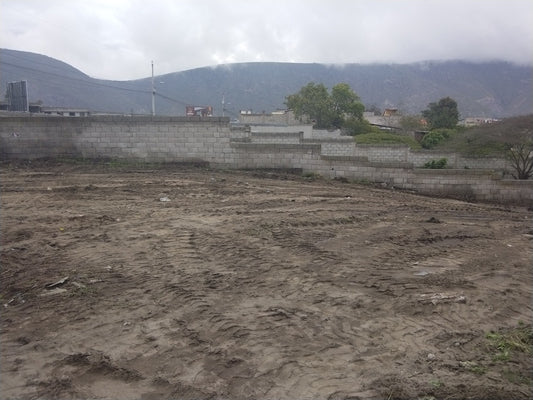 SE VENDE TERRENO SECTOR MITAD DEL MUNDO - SAN ANTONIO DE PICHINCHA