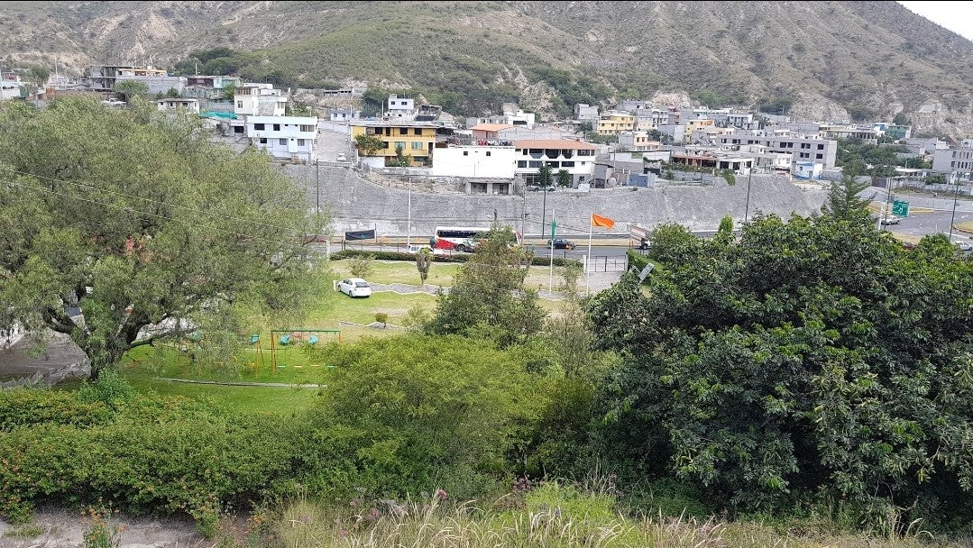 Se Vende Restaurante - Finca en Guayllabamba