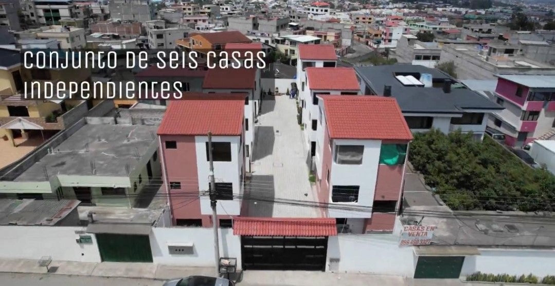 SE VENDE CASA DENTRO DE CONJUNTO SECTOR CARCELÉN