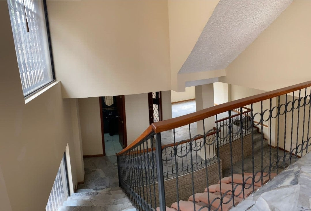 SE VENDE EDIFICIO RENTERO SECTOR LOS ALAMOS ENTRE AV. 6 DE DICIEMBRE Y ELOY ALFARO