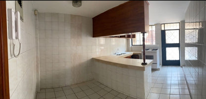 SE VENDE EDIFICIO RENTERO SECTOR LOS ALAMOS ENTRE AV. 6 DE DICIEMBRE Y ELOY ALFARO