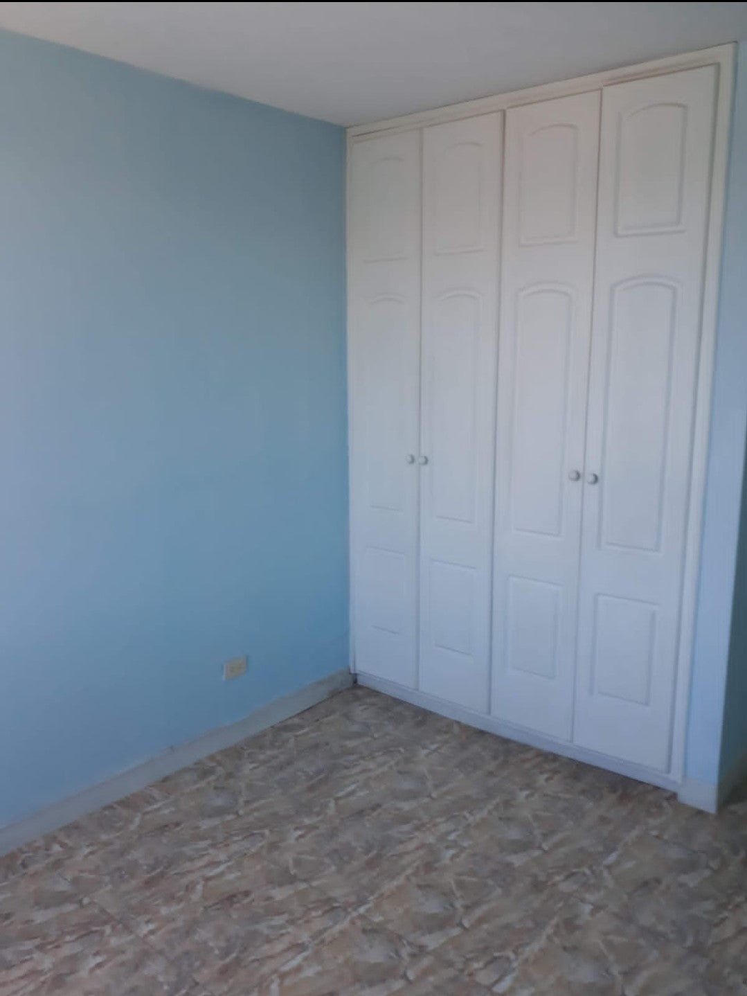 SE VENDE DOS CASAS EN EL MISMO TERRENO SECTOR CLUB LOS CHILLOS.