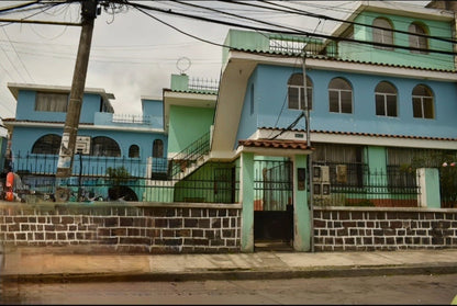 SE VENDE CASA O TERRENO SECTOR REAL AUDIENCIA - BARRIO LA OFELIA - PARROQUIA PONCEANO