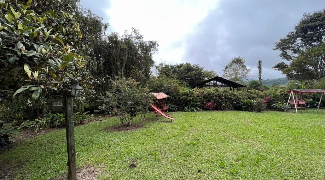 SE VENDE QUINTA O TERRENO EN MINDO - SAN MIGUEL DE LOS BANCOS.