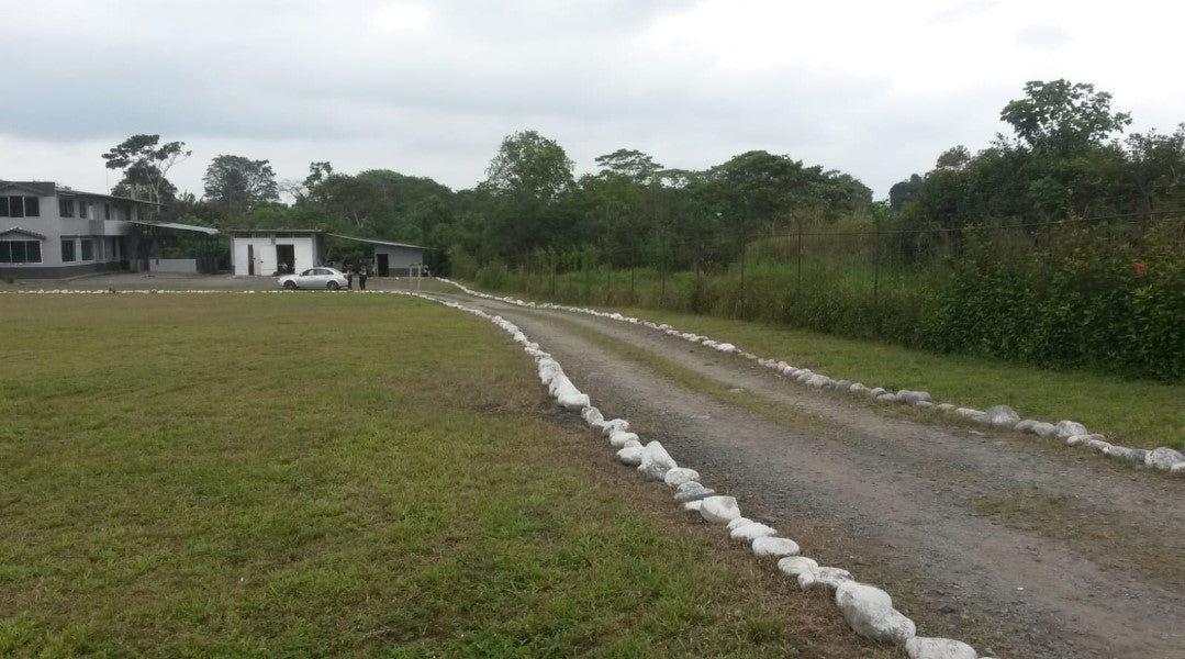 Se Vende Terreno Via a Chone - Km 10