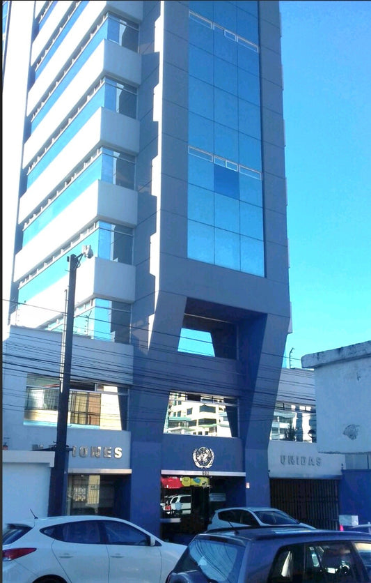 SE VENDE EDIFICIO SECTOR AV. AMAZONAS-MALL EL JARDÍN