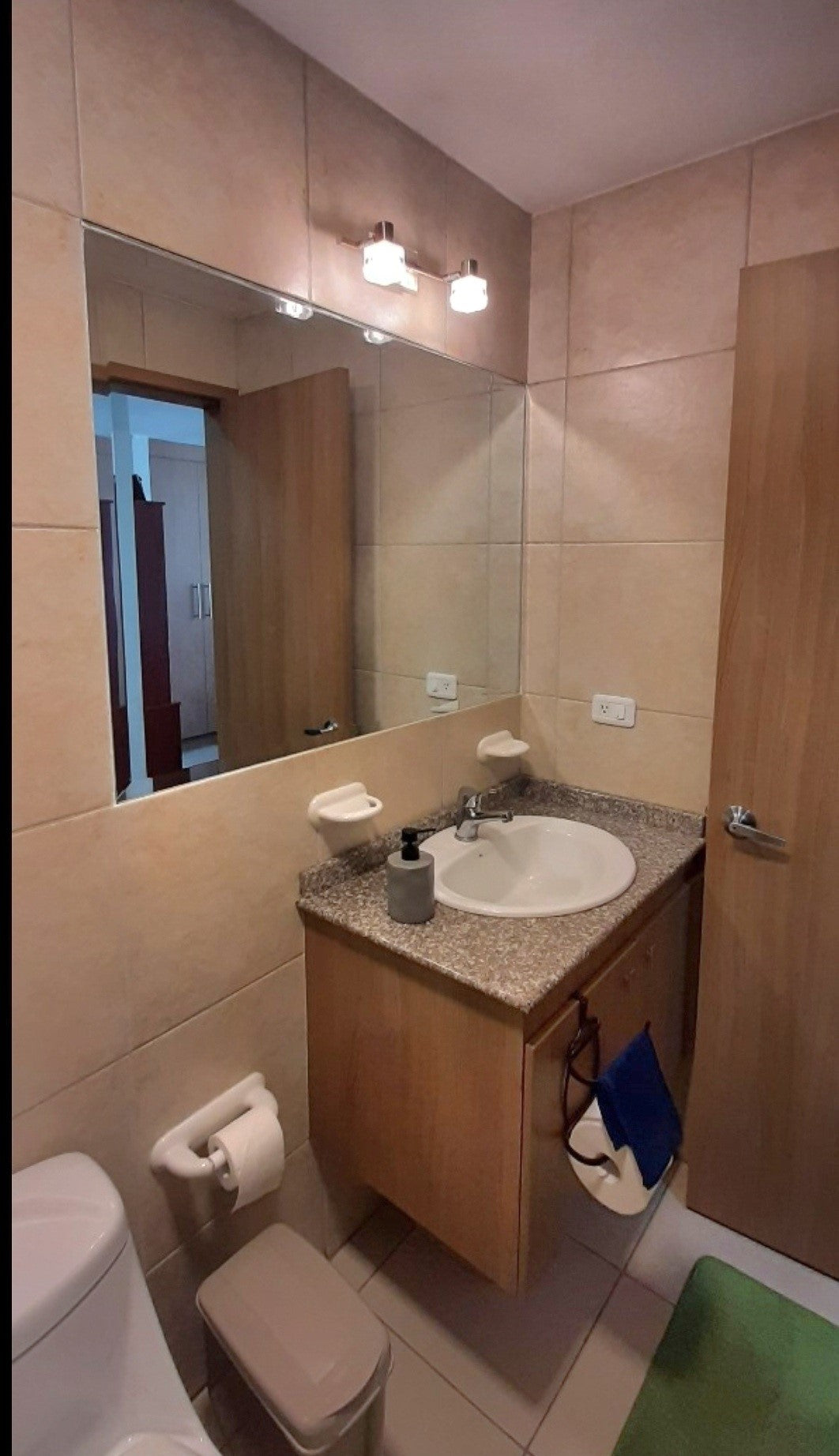 Se Vende Departamento Sector Megamaxi - Av 6 de Diciembre