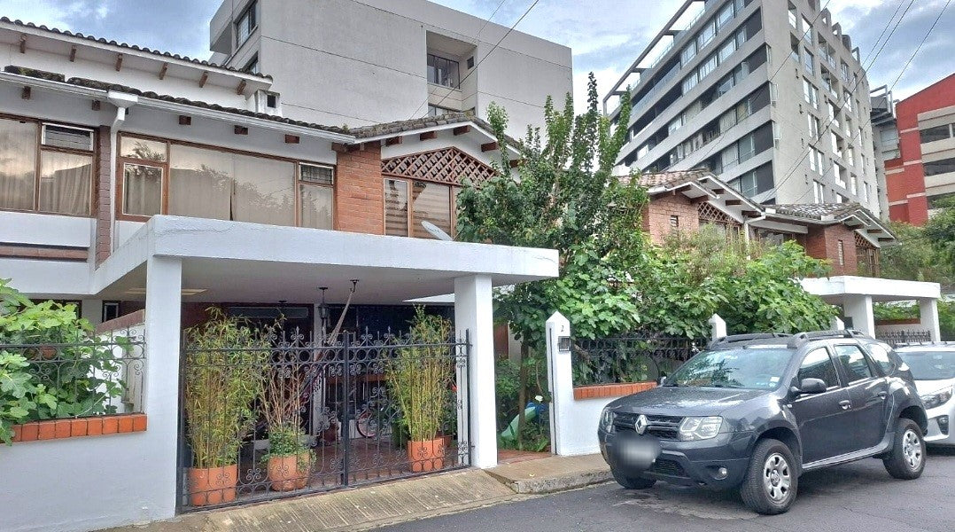 Se Vende Casa Dentro de Conjunto Sector La Carolina