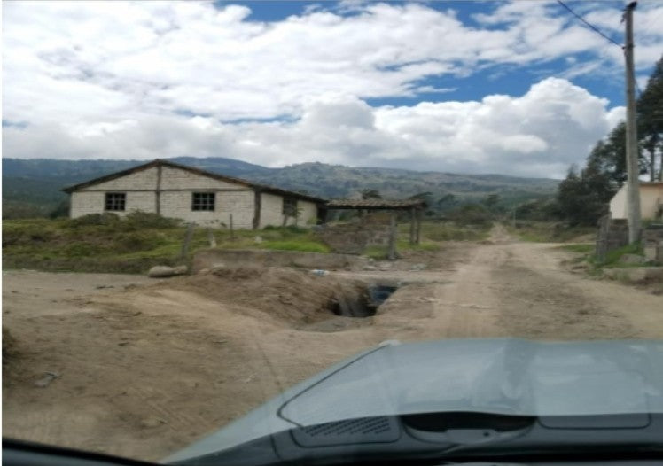 SE VENDE TERRENO EN AMBATO