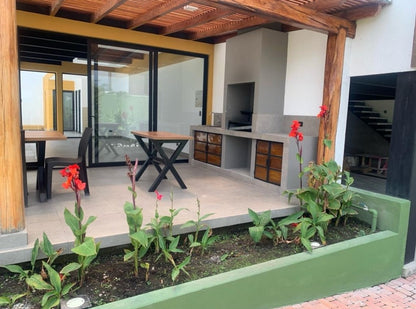 SE VENDE CASA EN SAN JUAN DE CUMBAYA