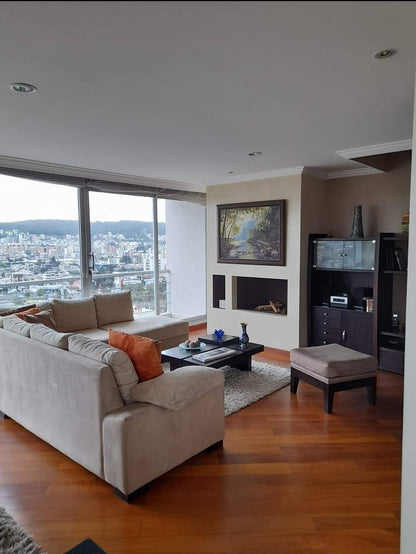SE VENDE PENTHOUSE DUPLEX SECTOR QUITO TENIS