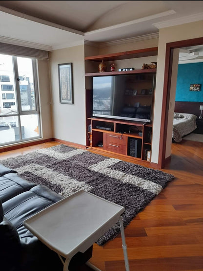 SE VENDE PENTHOUSE DUPLEX SECTOR QUITO TENIS