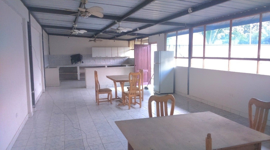SE VENDE TERRENO EN TONSUPA - PROVINCIA DE ESMERALDAS