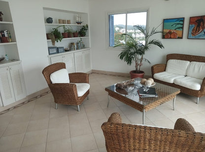 SE VENDE DEPARTAMENTO DUPLEX EN LA PROVINCIA DE ESMERALDAS - SAME - CASA BLANCA.